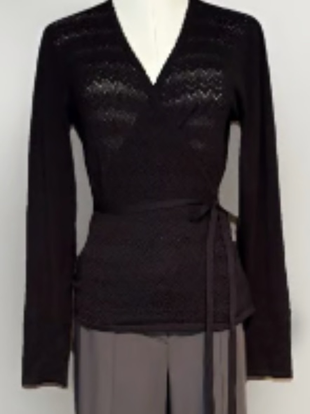 Company Ellen Tracy Silk front-tie wrap cardigan Black Medium - Picture 2 of 9
